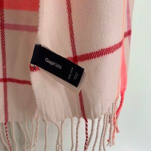 Gap Kids Fringe Scarf